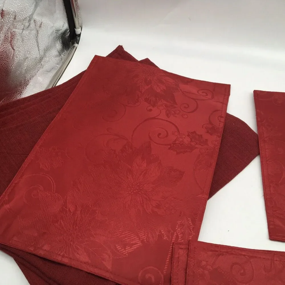 Red Placemats Lot Of 8 And 2 Napkins Woven + Embossed Floral Holiday Everyday